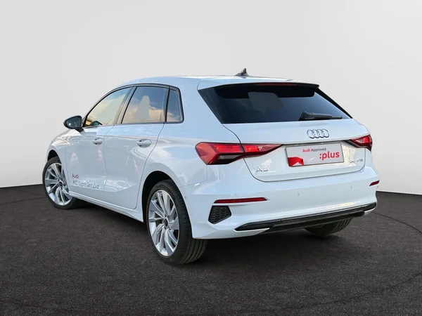 AUDI A3 Sportback (2024) — foto 22 van 28
