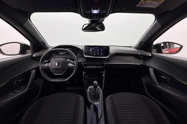 Peugeot 2008 (2023) — foto 37 van 37