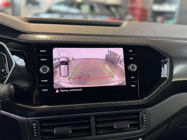 Volkswagen T-Cross (2019) — foto 5 van 16