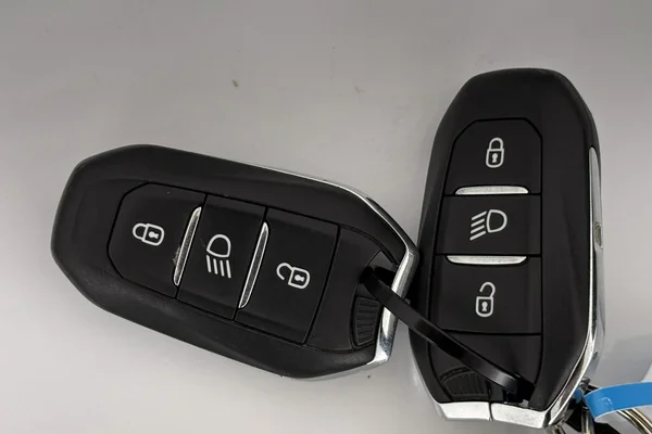 Peugeot 5008 (2021) — foto 16 van 30
