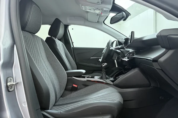Peugeot 208 (2025) — foto 17 van 19