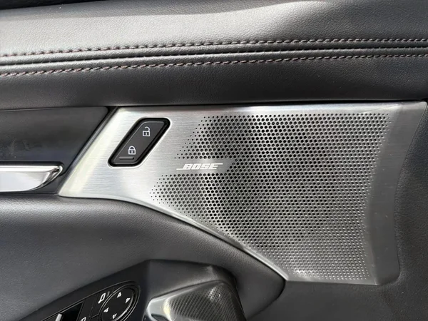 Mazda 3 (2021) — foto 6 van 19