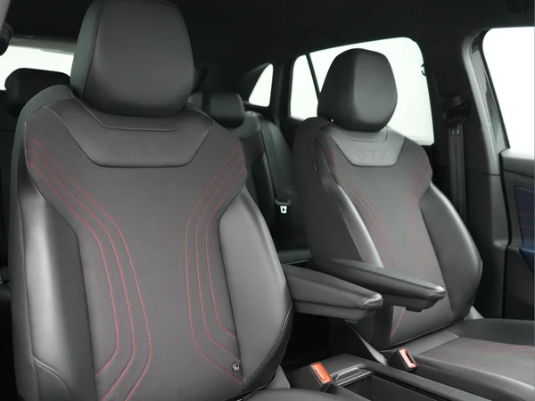 VOLKSWAGEN ID.4 (2021) — foto 3 van 49