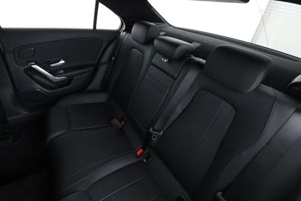 Mercedes-Benz A-Klasse (2020) — foto 5 van 16