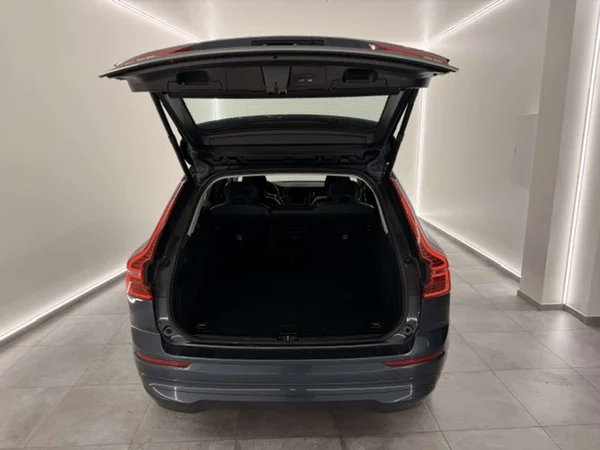 Volvo XC60 (2024) — foto 18 van 20