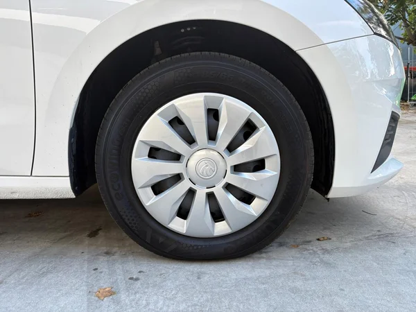 SKODA Fabia (2023) — foto 17 van 24