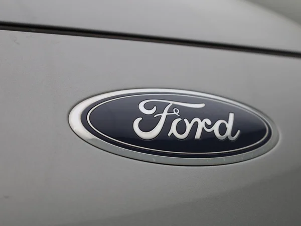 Ford Kuga (2022) — foto 35 van 40