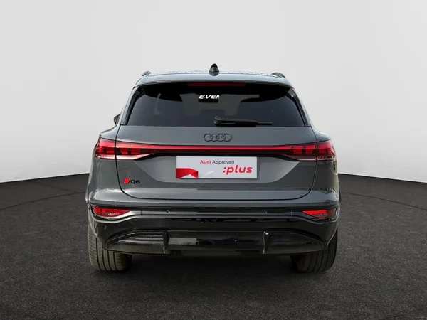 AUDI Q6 e-tron (2026) — foto 4 van 24