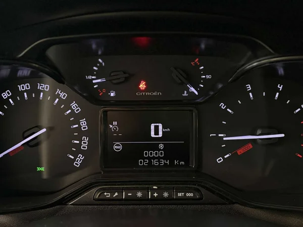 Citroen C3 (2023) — foto 7 van 15