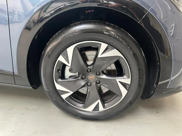 CUPRA Tavascan (2026) — foto 17 van 24