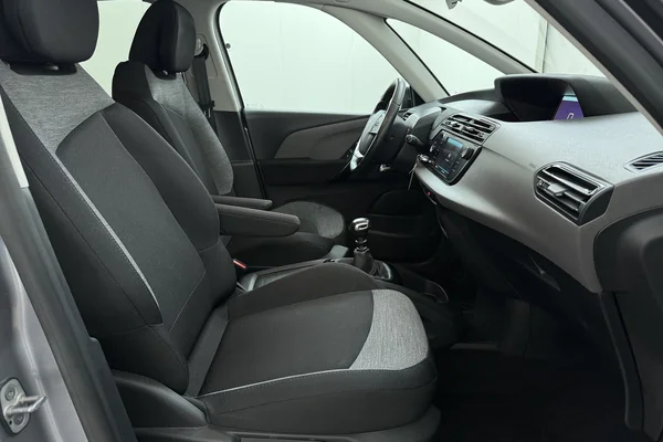 Citroen C4 Spacetourer (2020) — foto 15 van 17