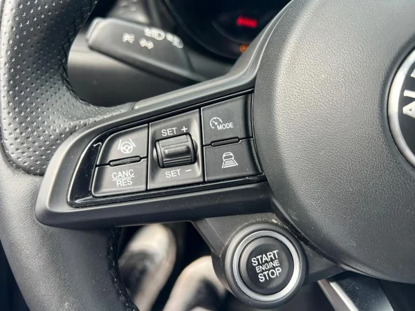 ALFA ROMEO Tonale (2023) — foto 6 van 25