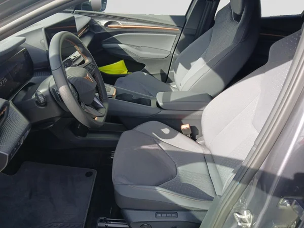 CUPRA Raval (2026) — foto 4 van 20