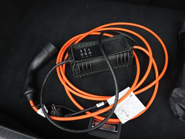 DS AUTOMOBILES DS 4 (2023) — foto 9 van 28