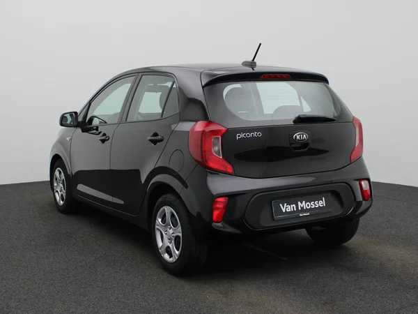 Kia Picanto (2021) — foto 12 van 36