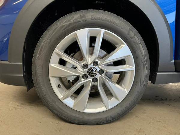 VOLKSWAGEN Taigo (2025) — foto 9 van 22