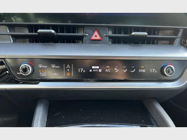 Kia SPORTAGE (2024) — foto 8 van 30