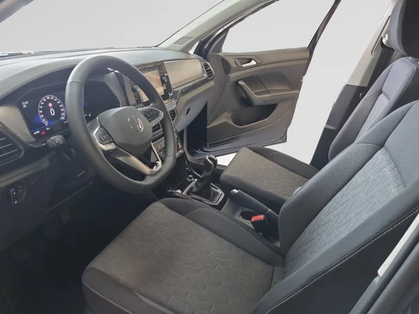 VOLKSWAGEN T-Cross (2024) — foto 6 van 19