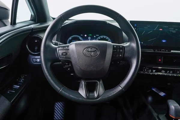 Toyota C-HR Hybrid (HEV) (2024) — foto 10 van 44