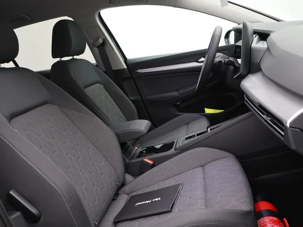 VOLKSWAGEN Golf VIII (2026) — foto 25 van 25