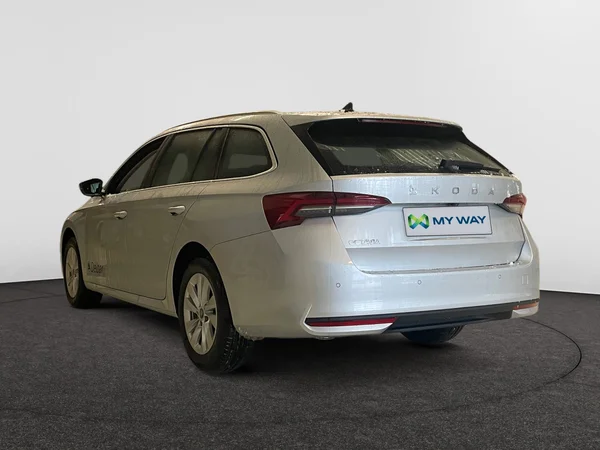 SKODA Octavia Combi (2026) — foto 15 van 21