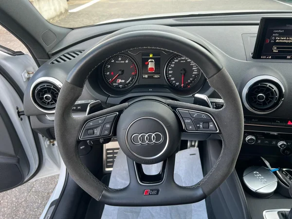 AUDI RS3 Sportback (2021) — foto 5 van 24