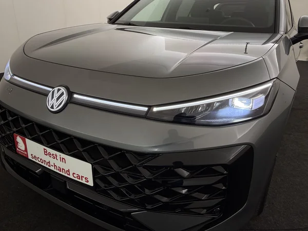 VOLKSWAGEN T-Roc (2026) — foto 24 van 30