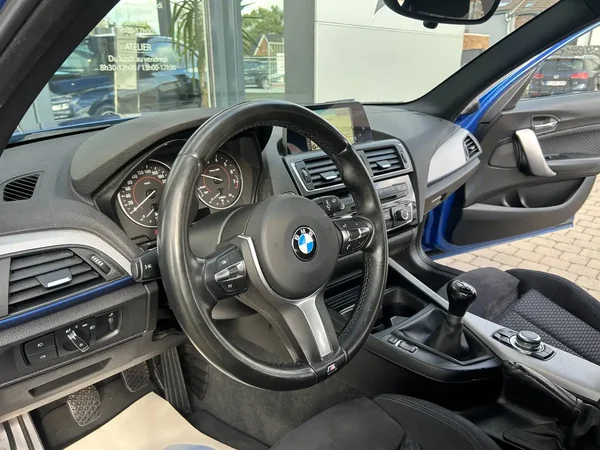 Bmw 118 (2017) — foto 4 van 19