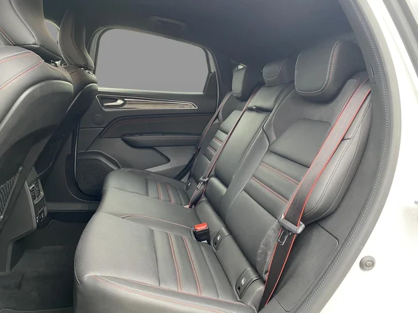 Renault Arkana (2021) — foto 6 van 22
