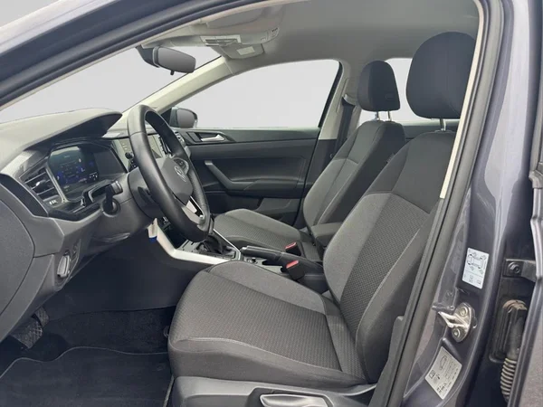 VOLKSWAGEN Polo (2025) — foto 9 van 15