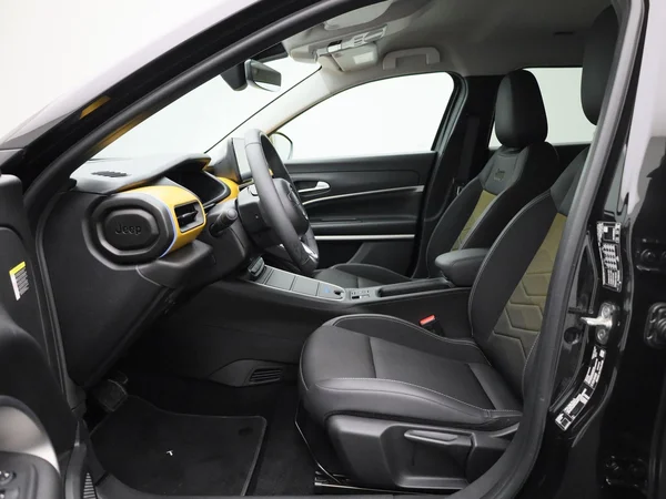 Jeep Avenger (2023) — foto 5 van 40