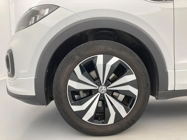 VOLKSWAGEN T-Cross (2020) — foto 20 van 35