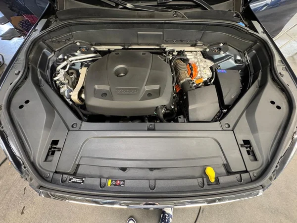 VOLVO XC90 PHEV (2021) — foto 15 van 24