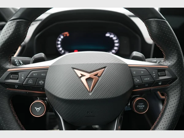 CUPRA Formentor (2025) — foto 11 van 31