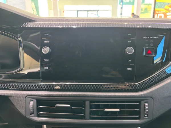 VOLKSWAGEN Polo (2026) — foto 9 van 24