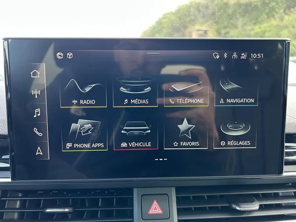 AUDI A4 Avant Dsl (2023) — foto 26 van 42