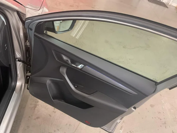 SKODA Karoq Dsl (2019) — foto 9 van 22