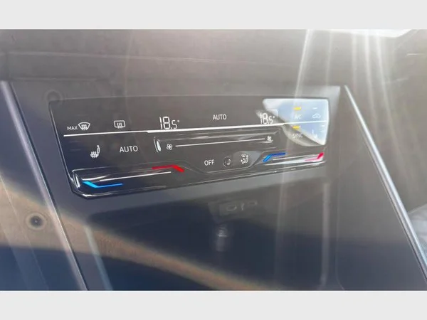 Volkswagen Taigo (2023) — foto 15 van 31