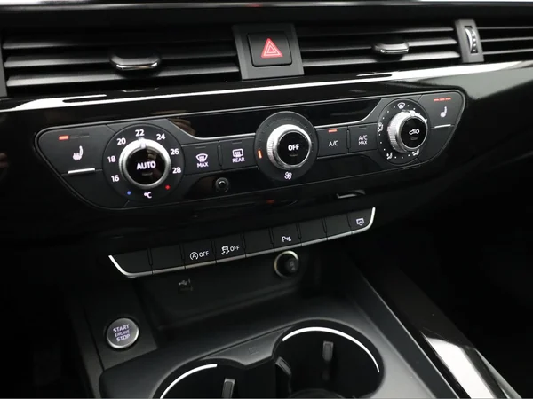 AUDI A4 Dsl (2020) — foto 8 van 19