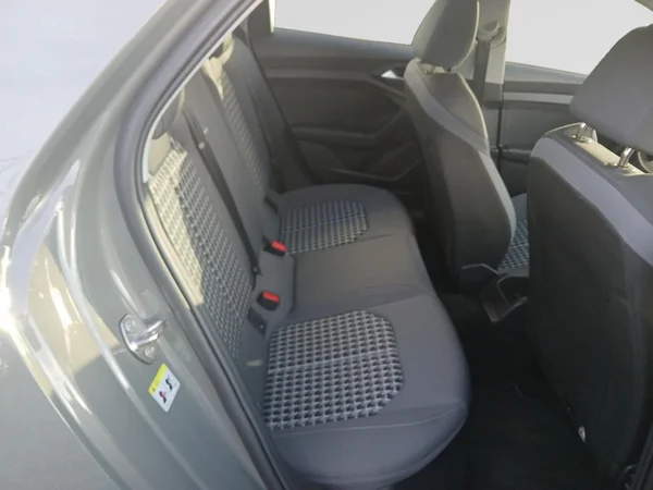 AUDI A1 Allstreet (2023) — foto 4 van 18