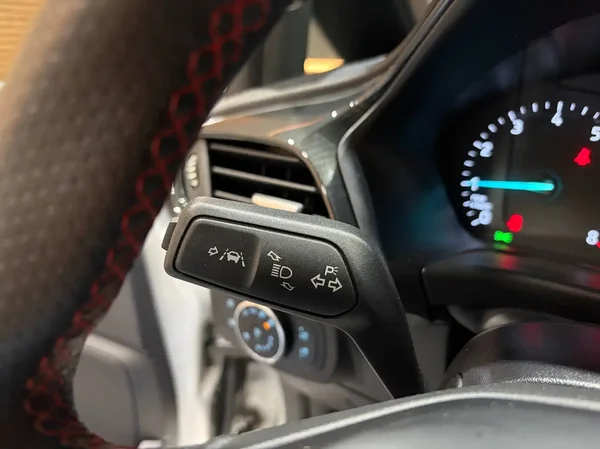 Ford Fiesta (2019) — foto 3 van 24