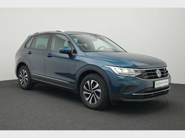 VOLKSWAGEN Tiguan (2021) — foto 4 van 29