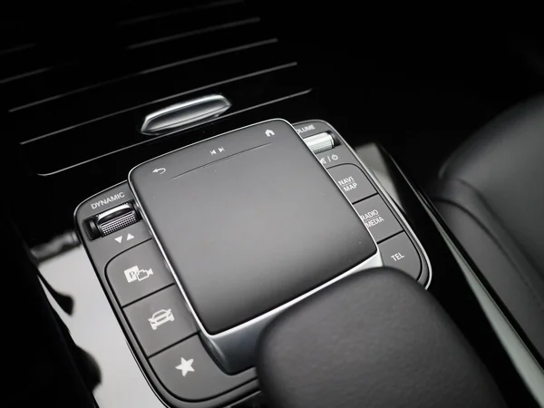 Mercedes-Benz A-Klasse (2022) — foto 11 van 44