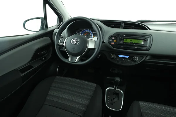 Toyota Yaris (2016) — foto 4 van 16