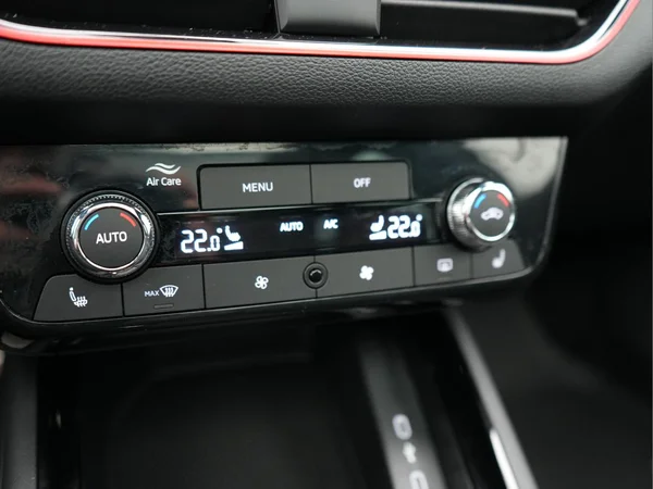 SKODA Scala (2024) — foto 13 van 29