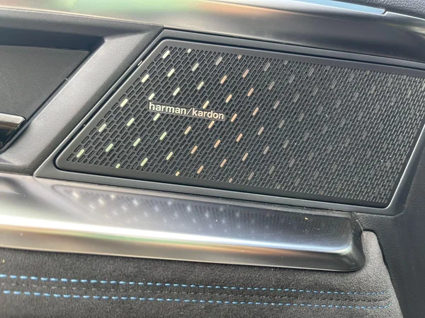 Renault Austral (2024) — foto 8 van 31