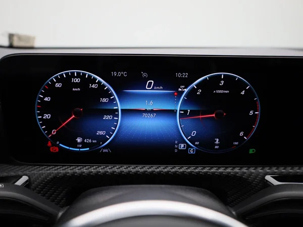 Mercedes-Benz A-Klasse (2022) — foto 11 van 43