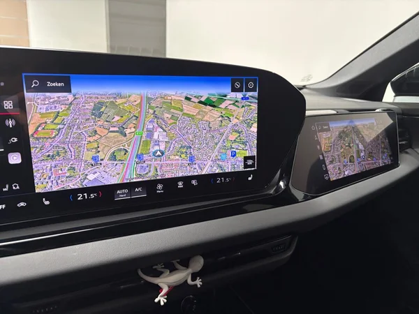 AUDI A6 e-hybrid (PHEV) (2026) — foto 14 van 15