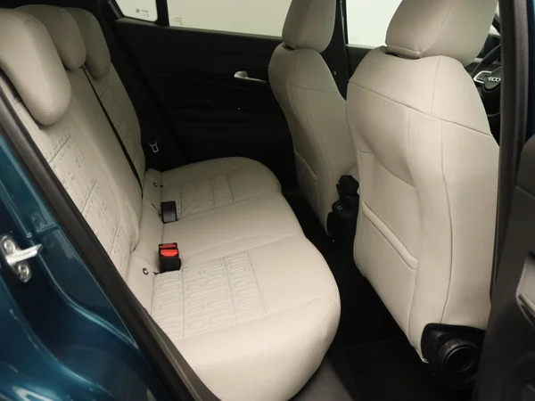 Fiat 600 (2025) — foto 8 van 28