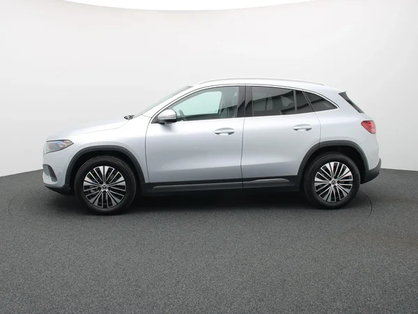 Mercedes-Benz EQA (2024) — foto 20 van 25